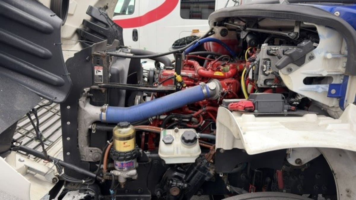 2020 Freightliner M2 106 in Allentown, PA — photo 9