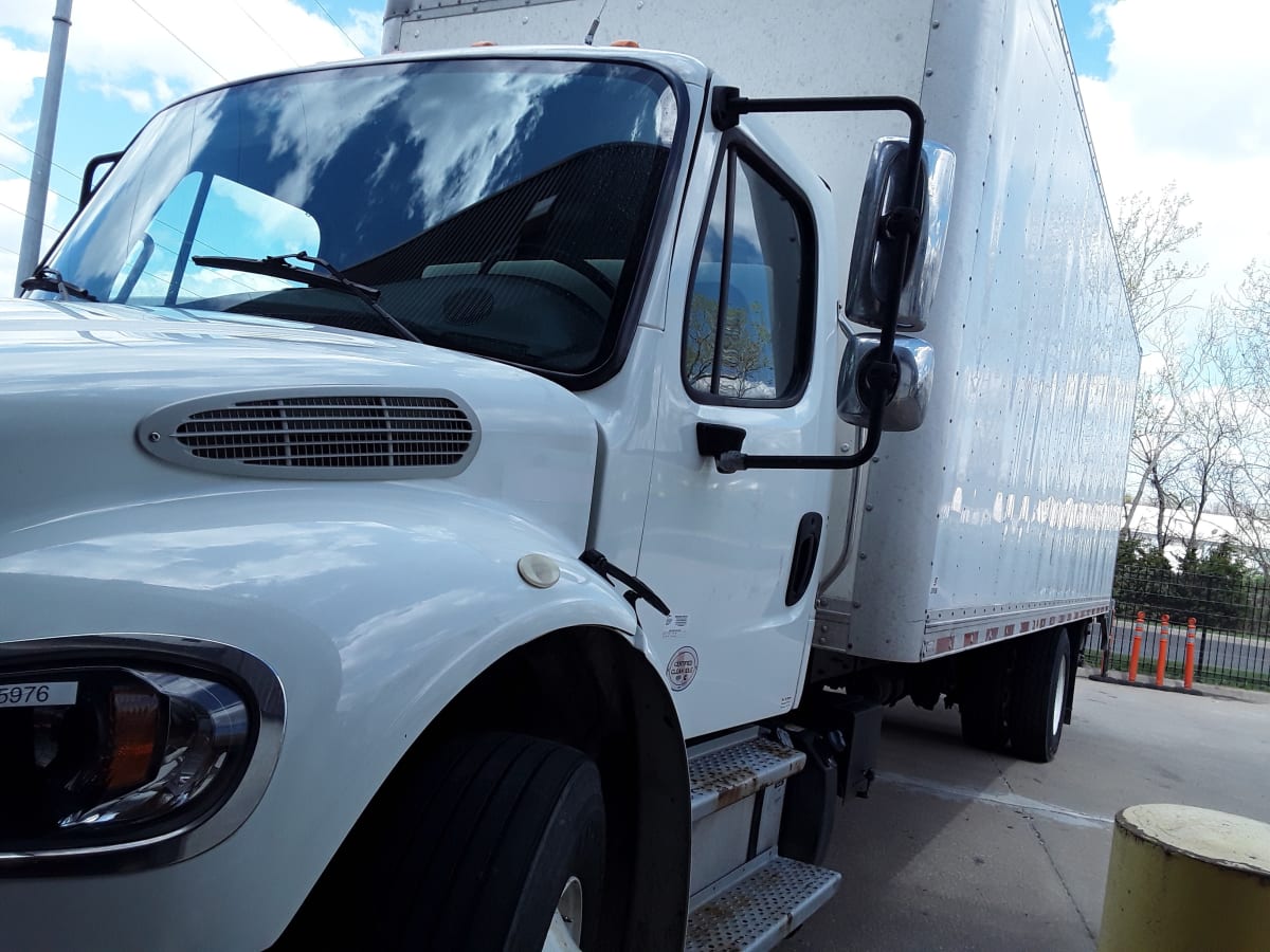 2020 Freightliner M2 106