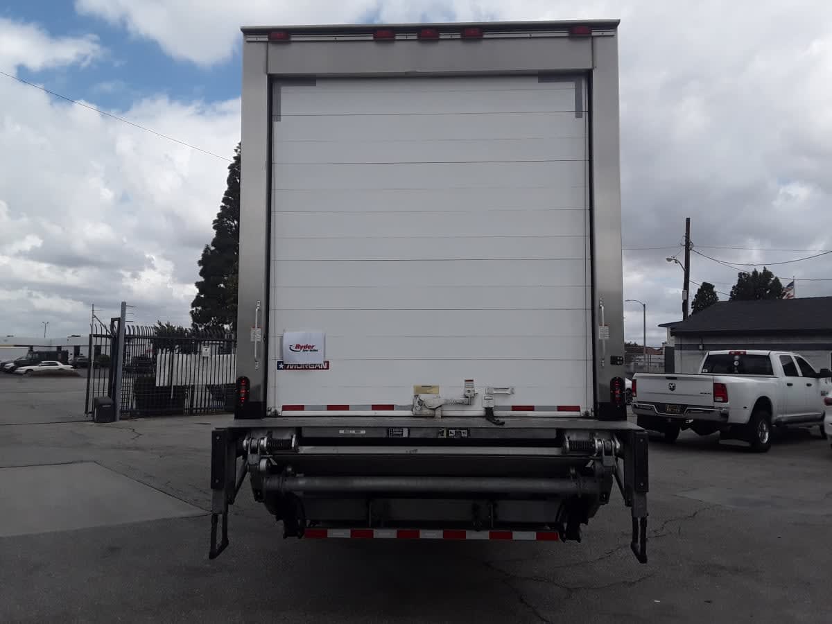 2020 Freightliner M2 106 in Montebello, CA — photo 5