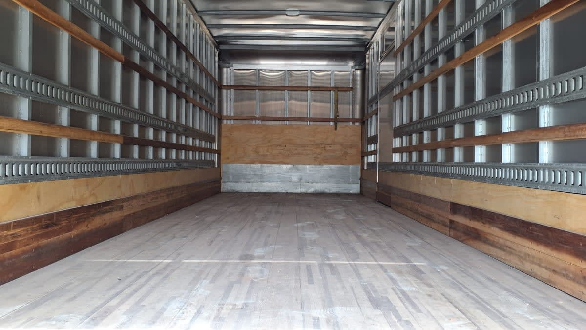 2020 Freightliner M2 106 in Salisbury, MA — photo 8