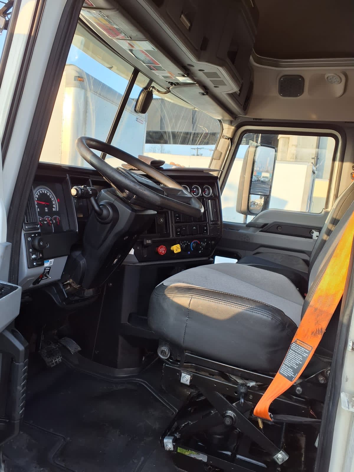 2020 Mack Anthem in Kearny, NJ — photo 7