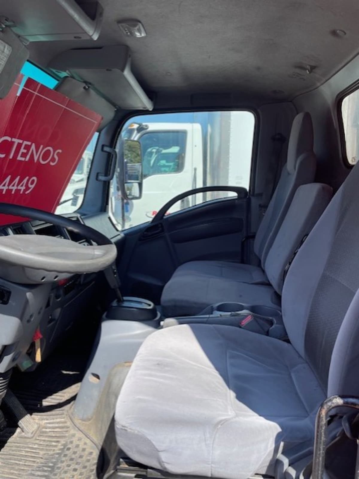 2019 Isuzu NQR in Farmingdale, NY — photo 8