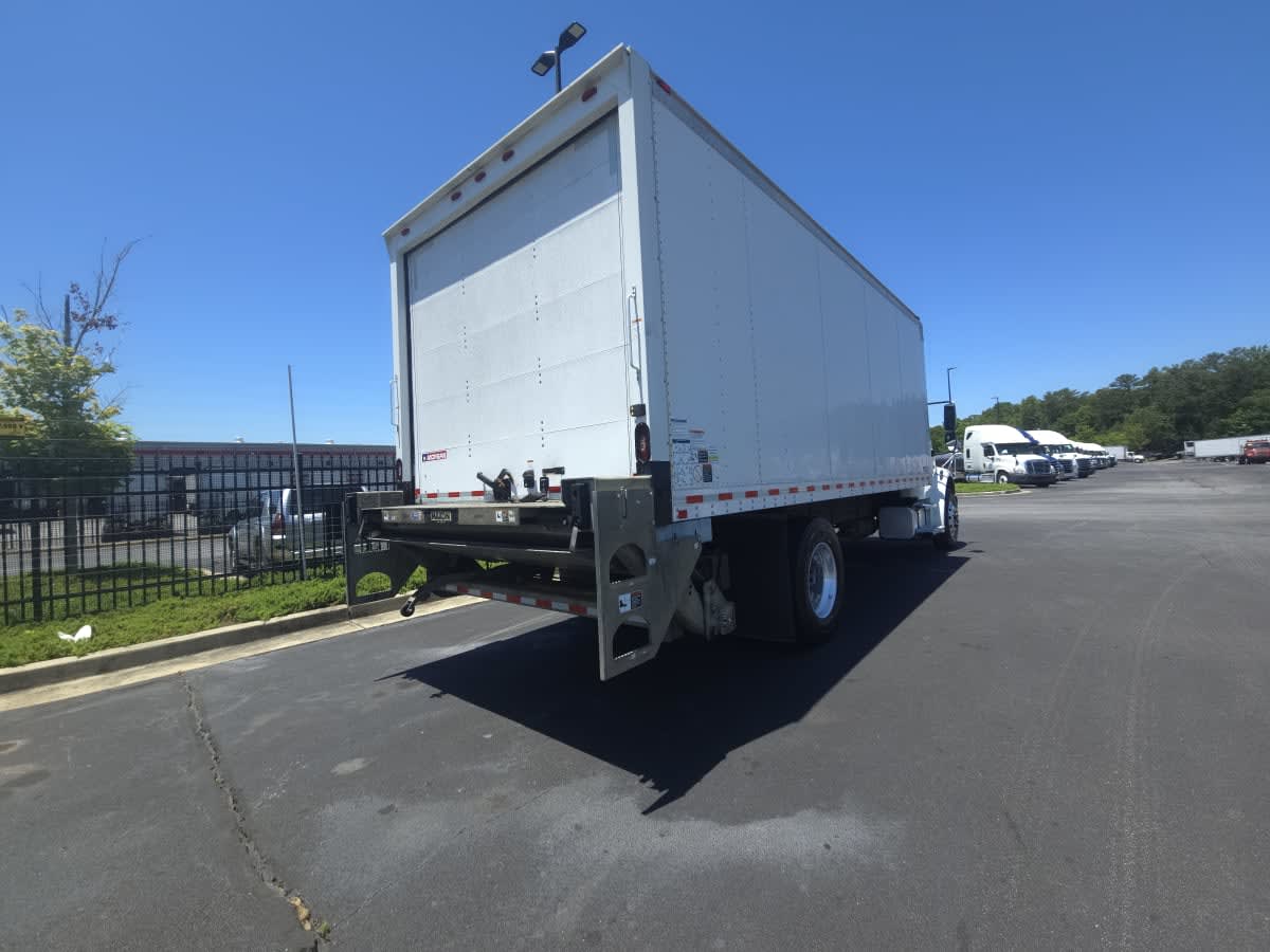 2020 Freightliner M2 106 in Atlanta, GA — photo 4