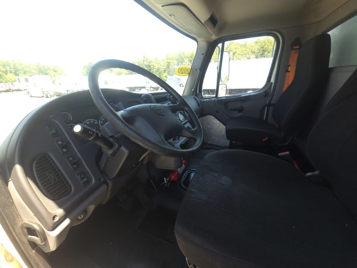 2020 Freightliner M2 106 in Atlanta, GA — photo 7