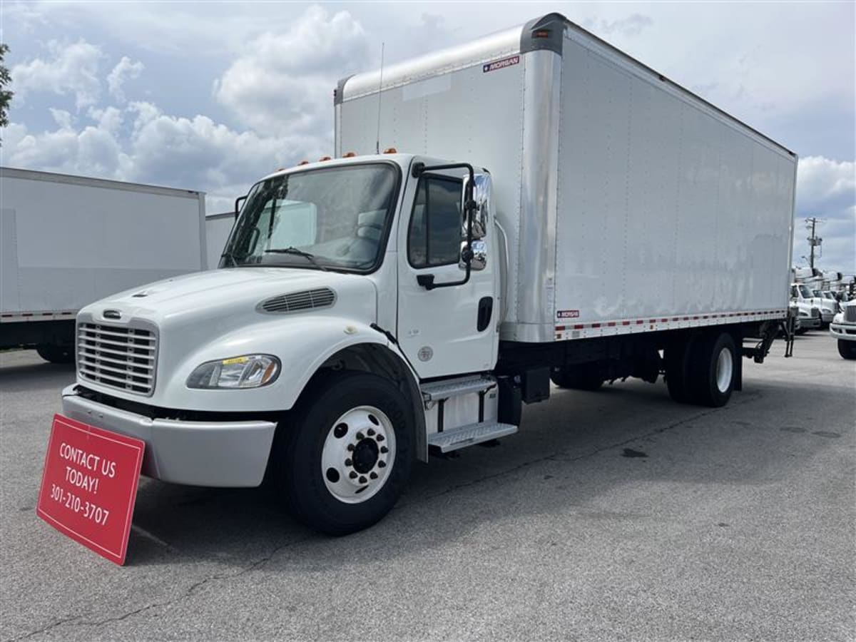 2020 Freightliner M2 106