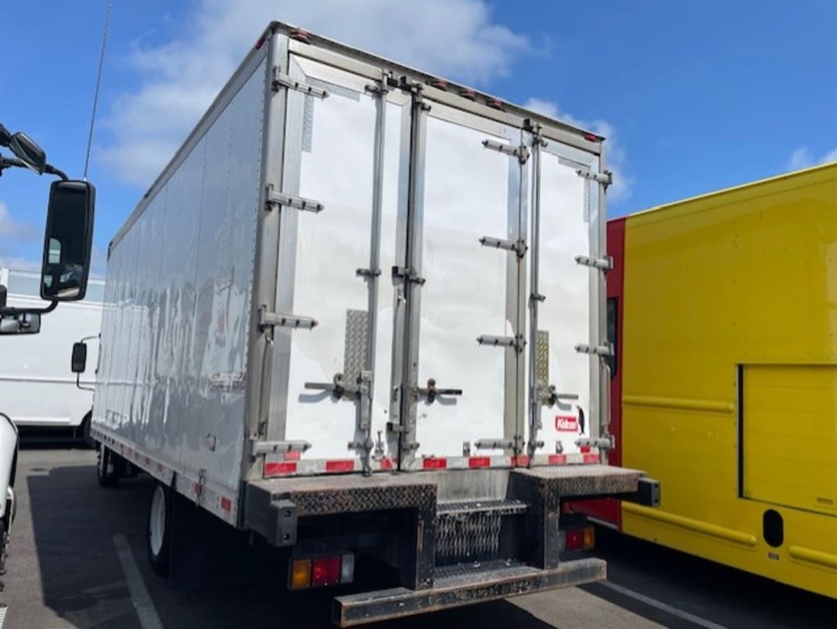 2019 Isuzu NQR in Farmingdale, NY — photo 6