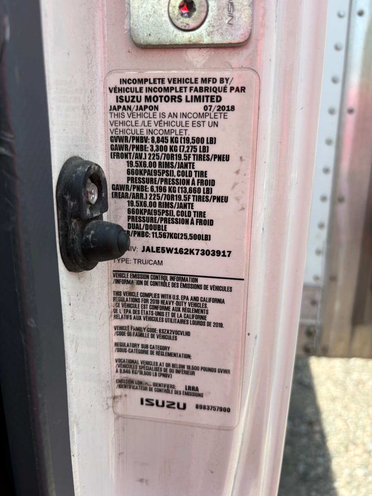 2019 Isuzu NRR in Ashland, VA — photo 10