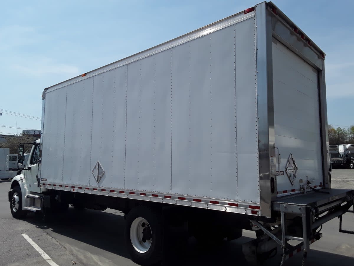 2020 Freightliner M2 106 in Charlotte, NC — photo 6