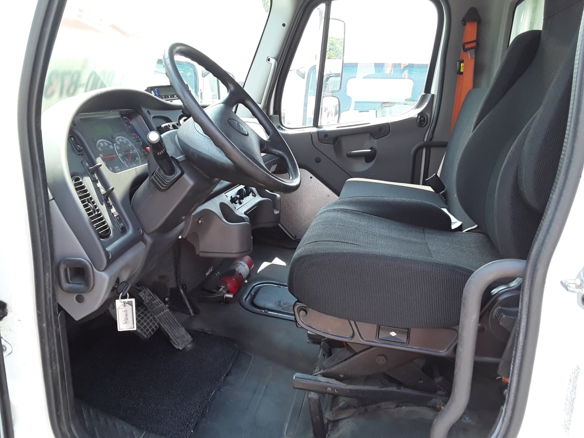 2020 Freightliner M2 106 in Salisbury, MA — photo 8