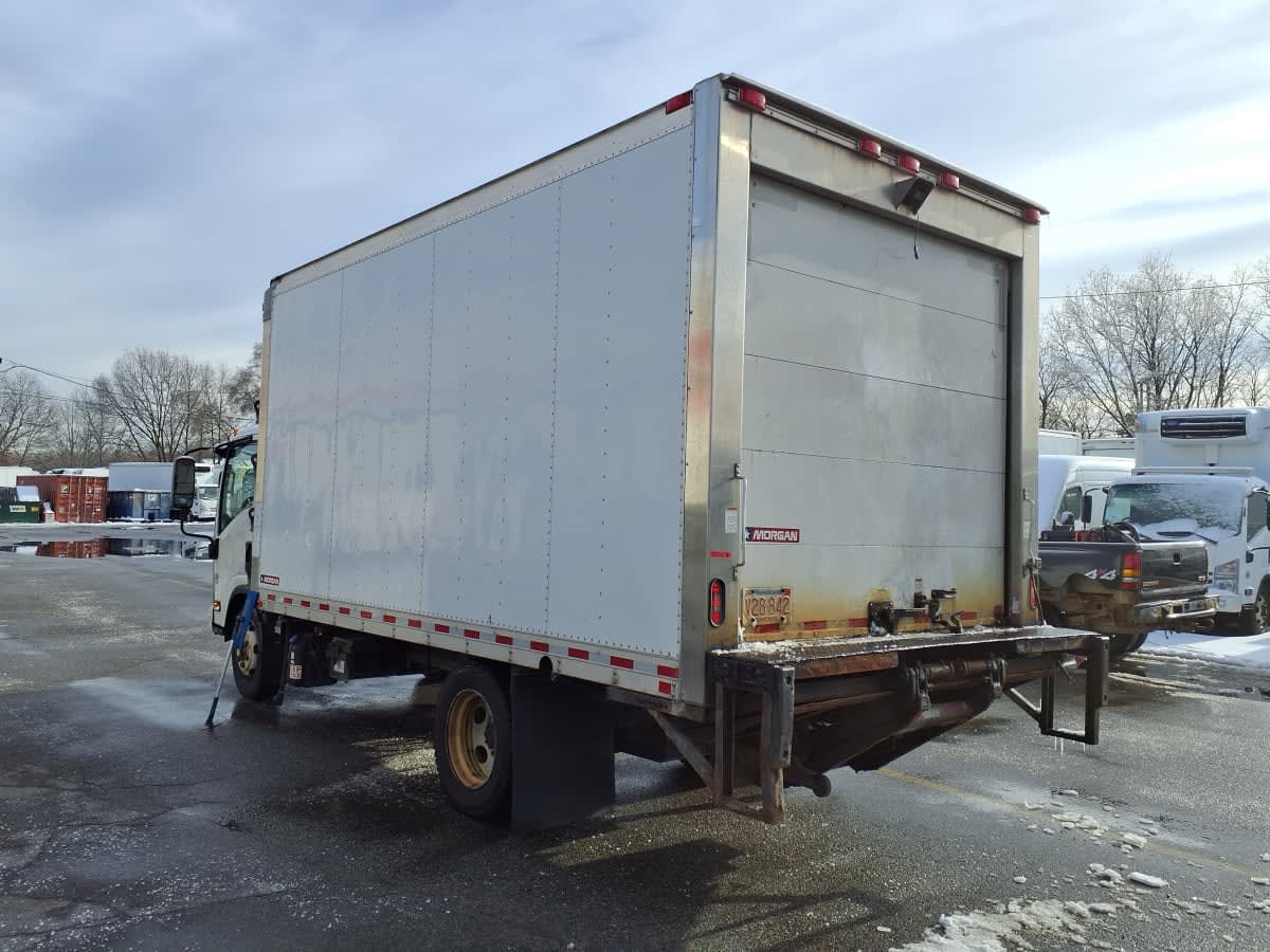 2019 Isuzu NQR in Salisbury, MA — photo 6
