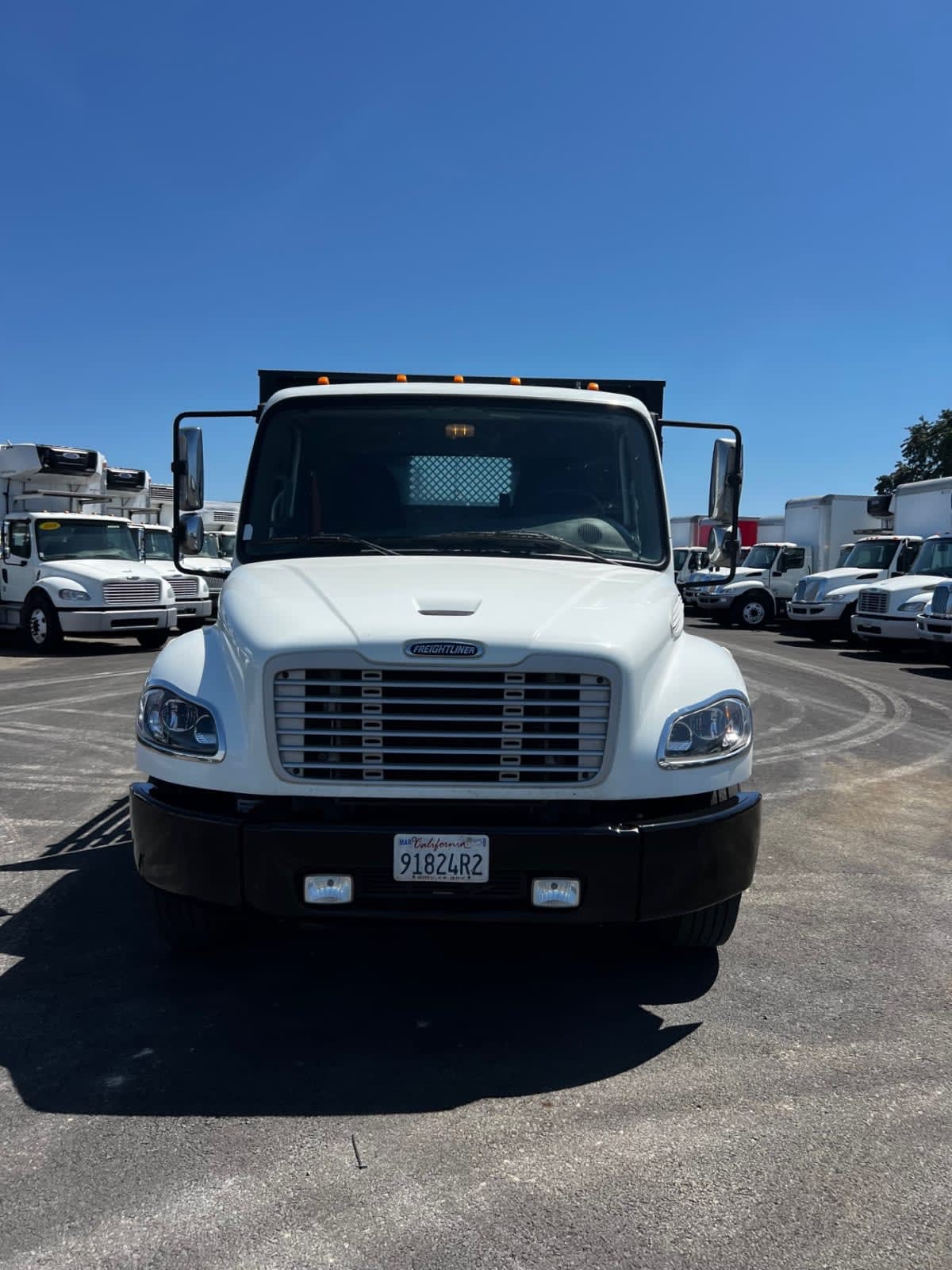 2020 Freightliner M2 106 in West Sacramento, CA — photo 2