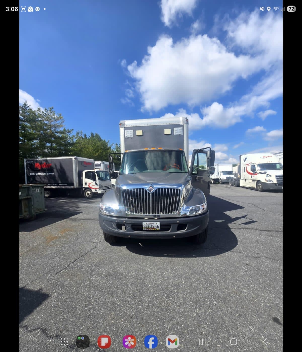 2003 International 4300 in Beltsville, MD — photo 2