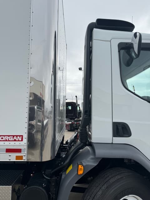 2024 Peterbilt 220EV in GRETNA, NE — photo 10