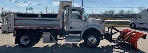 2025 Peterbilt 548 in GRETNA, NE — photo 4