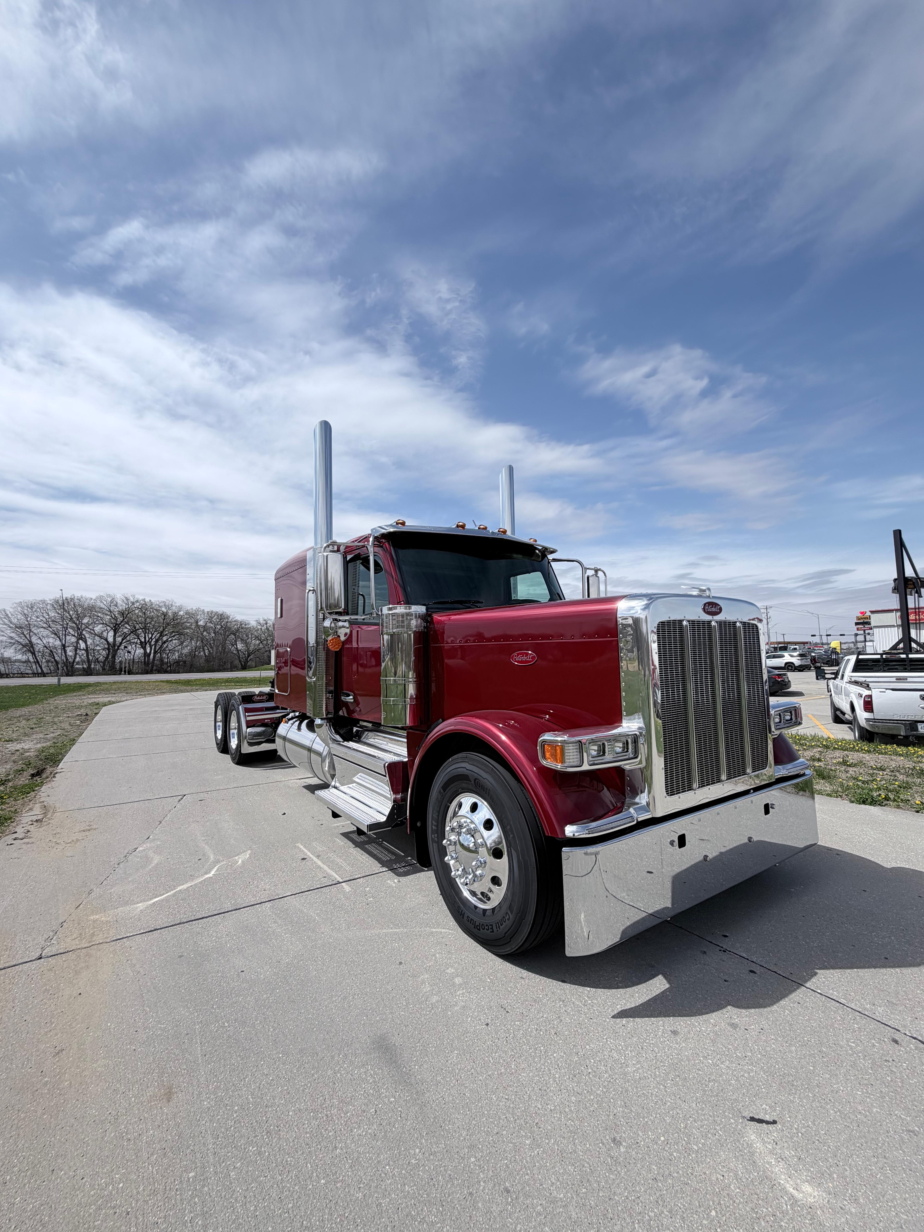 2027 Peterbilt 589 in NORFOLK, NE — photo 7