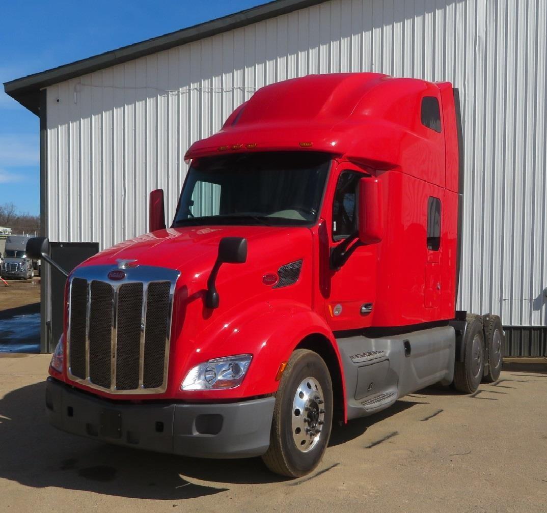 2022 Peterbilt