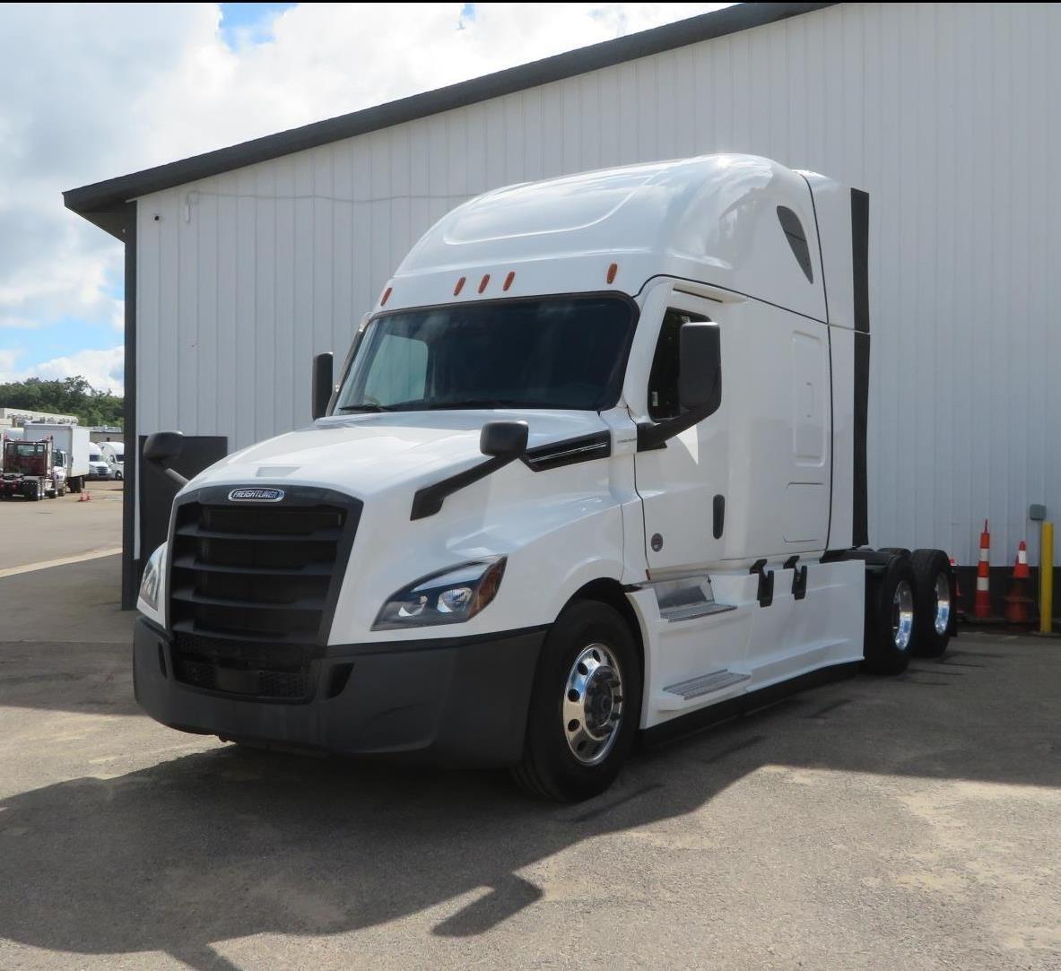 2023 Freightliner