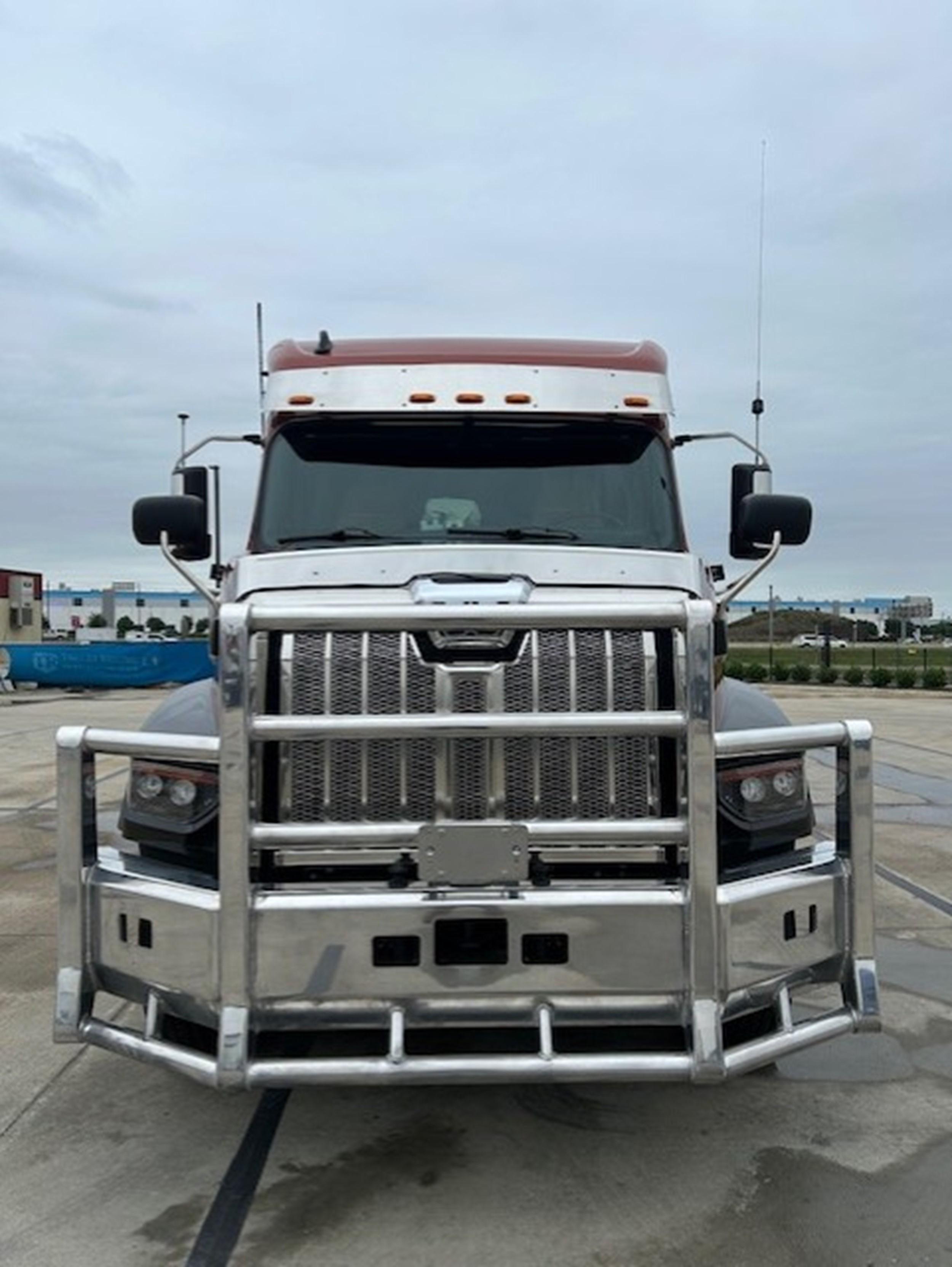 2025 Western Star — photo 5