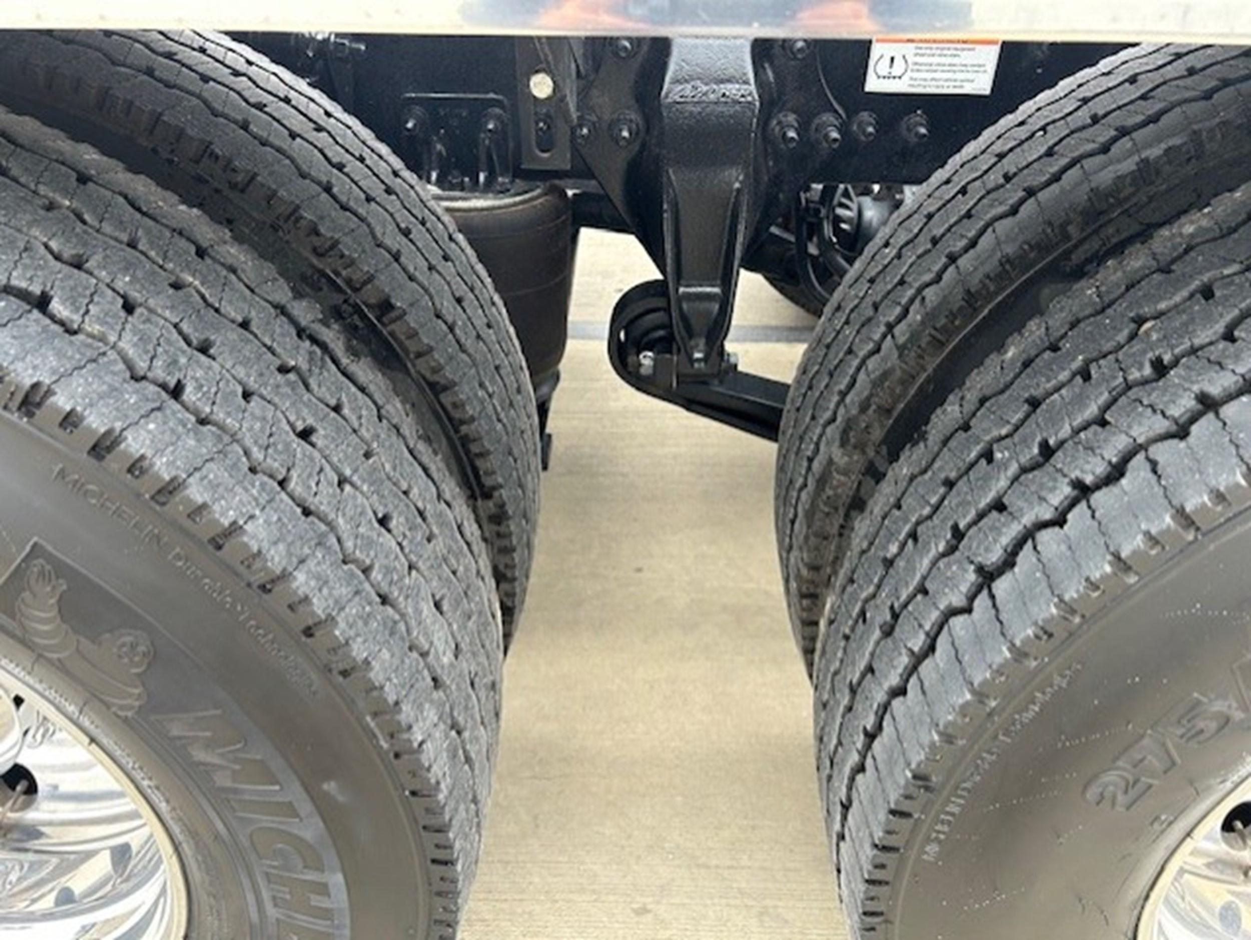 2025 Western Star — photo 10