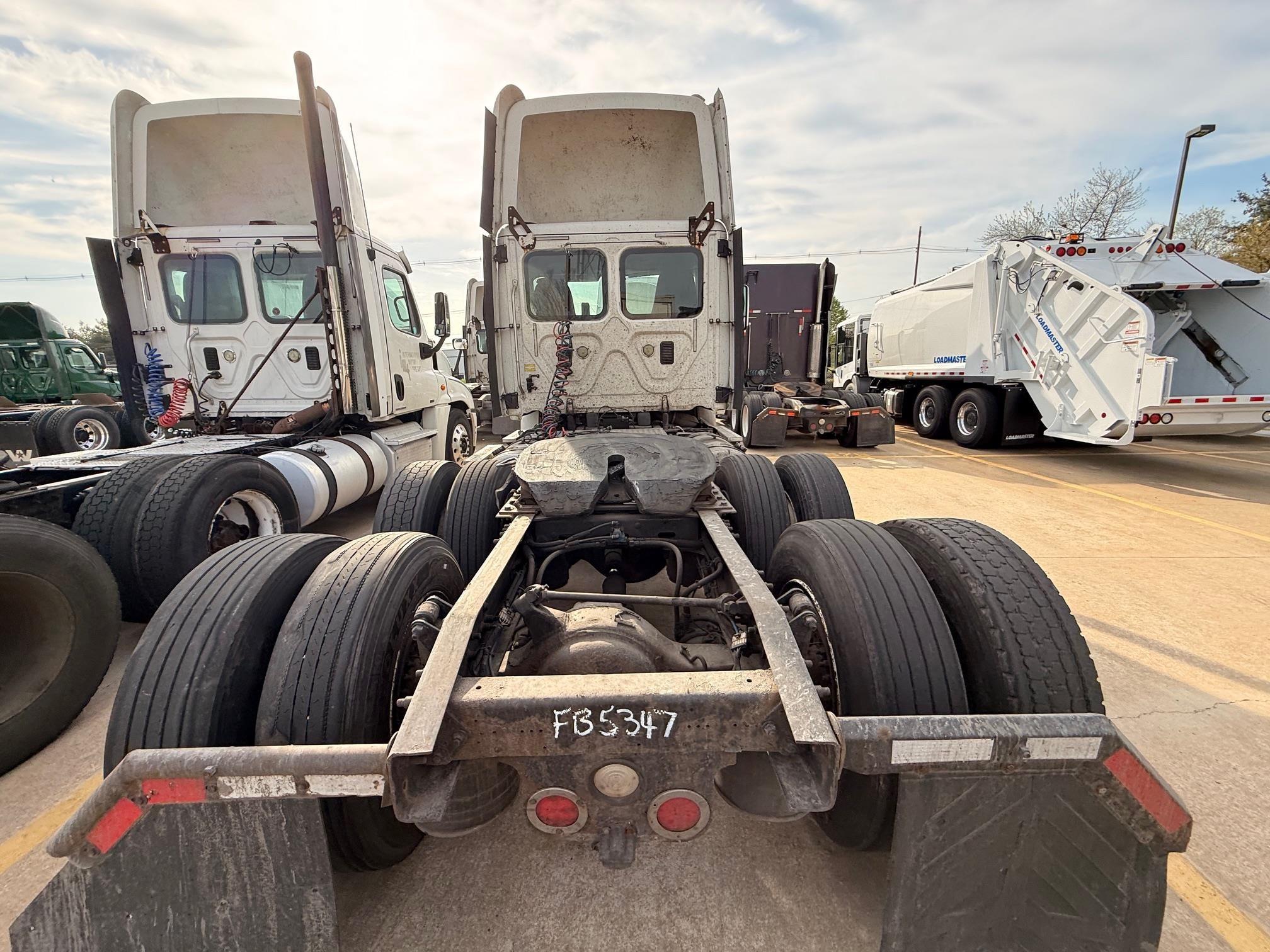 2013 Freightliner — photo 5
