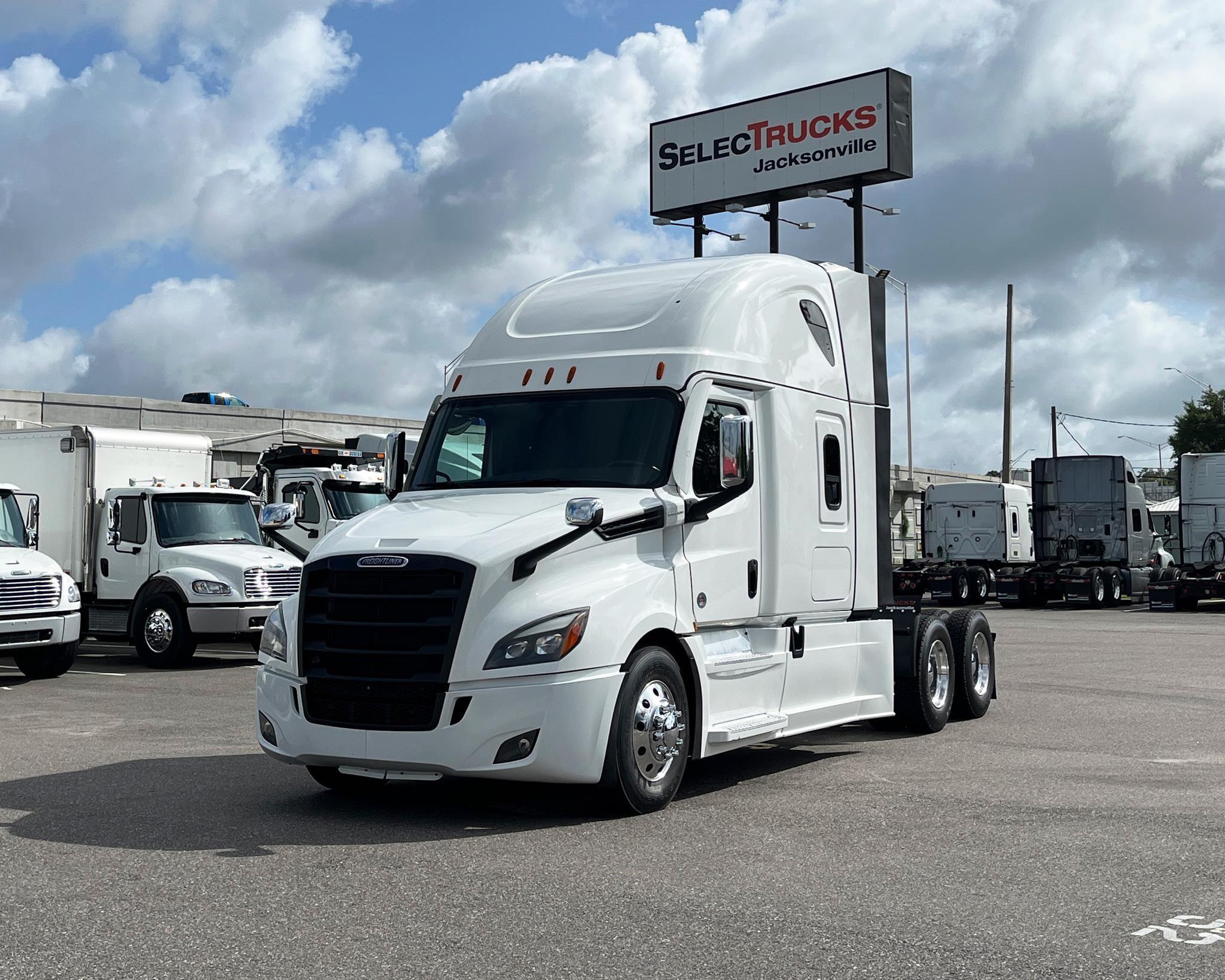 2023 Freightliner
