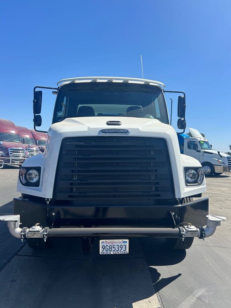 2024 Freightliner in Fresno, CA — photo 4