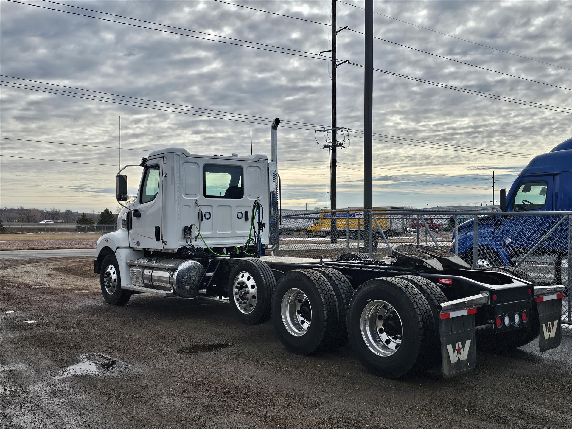 2025 Western Star 49X in Sioux City, IA — photo 8