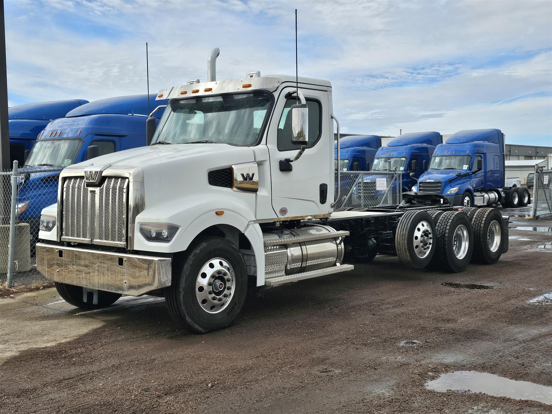 2025 Western Star 49X in Sioux City, IA — photo 6