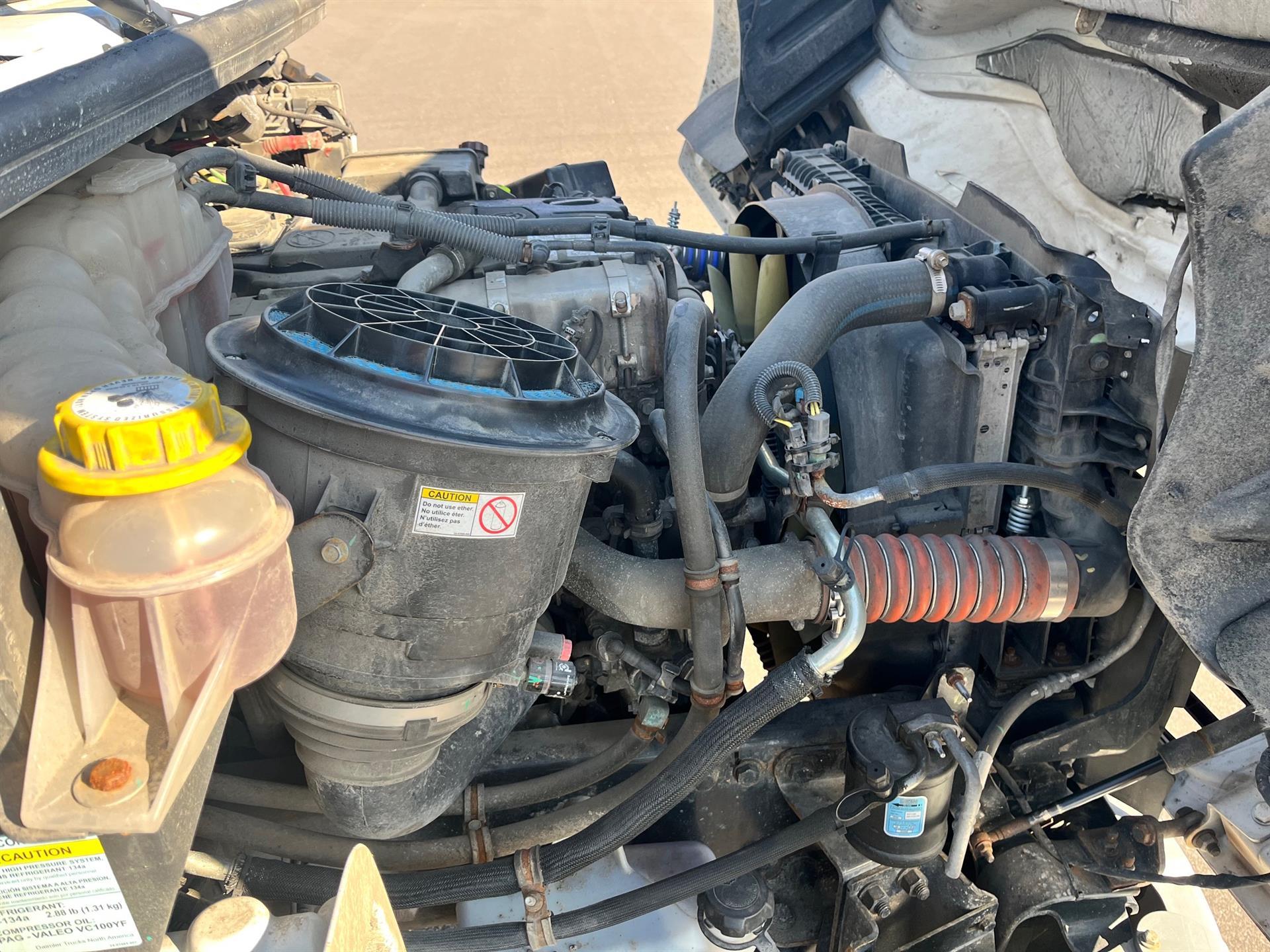 2022 Freightliner M2 106 in Inver Grove Heights, MN — photo 14