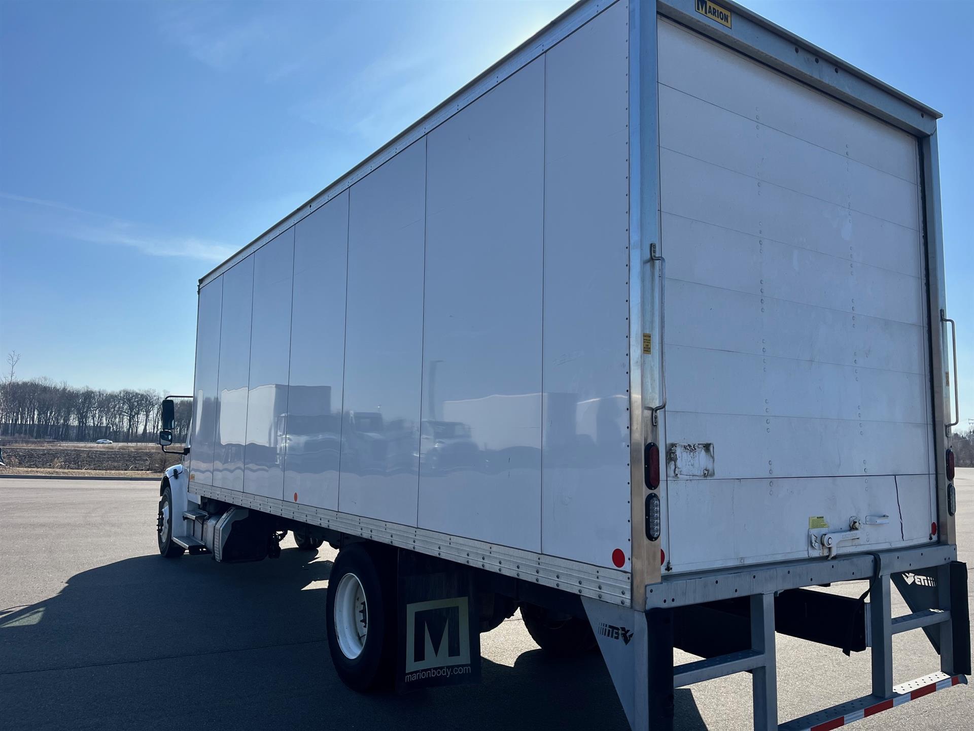 2022 Freightliner M2 106 in Inver Grove Heights, MN — photo 16