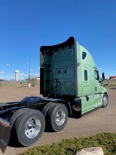 2025 Freightliner Cascadia in Great Falls, MT — photo 4