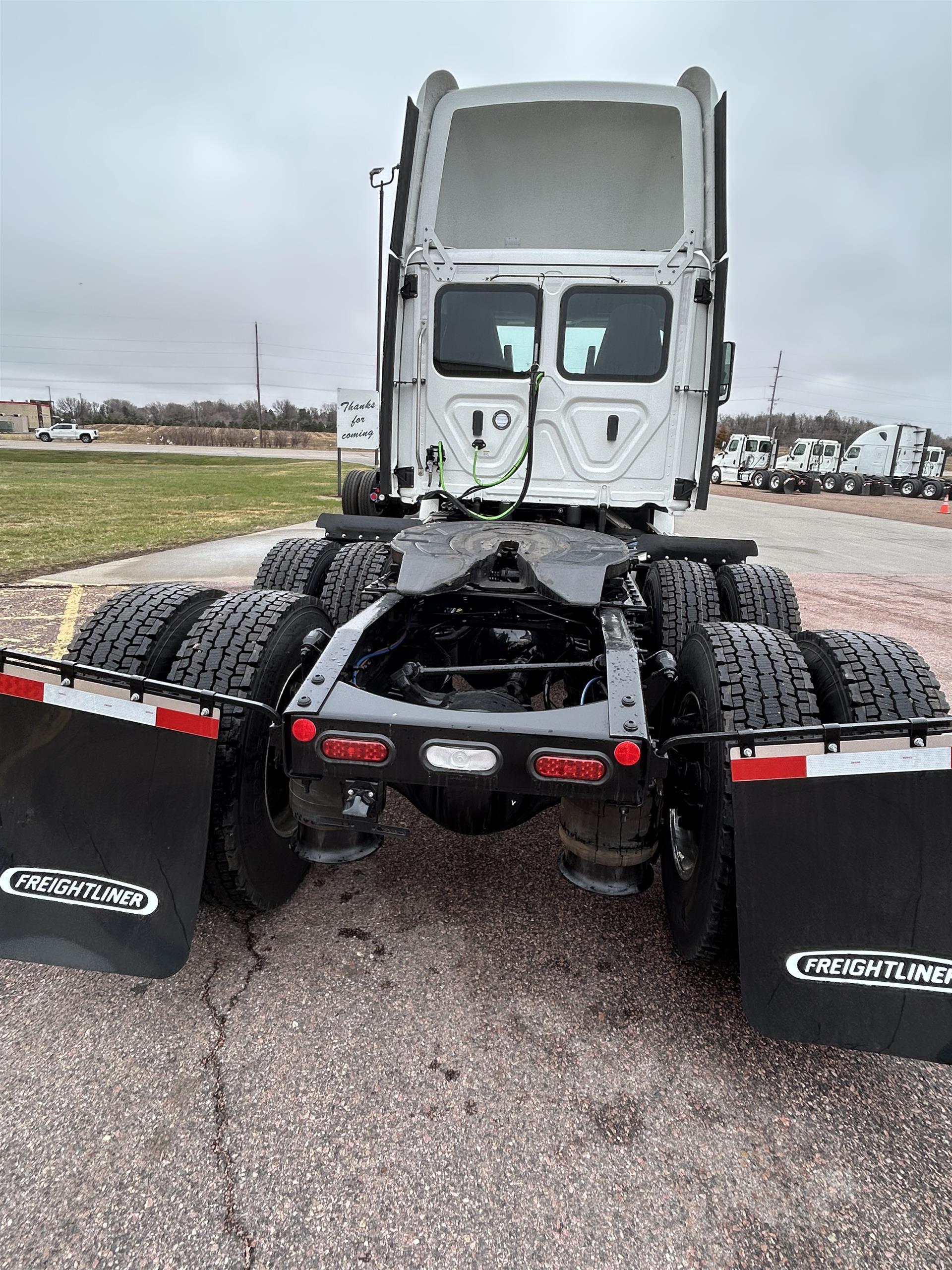 2026 Freightliner Cascadia in Sioux Falls, SD — photo 5