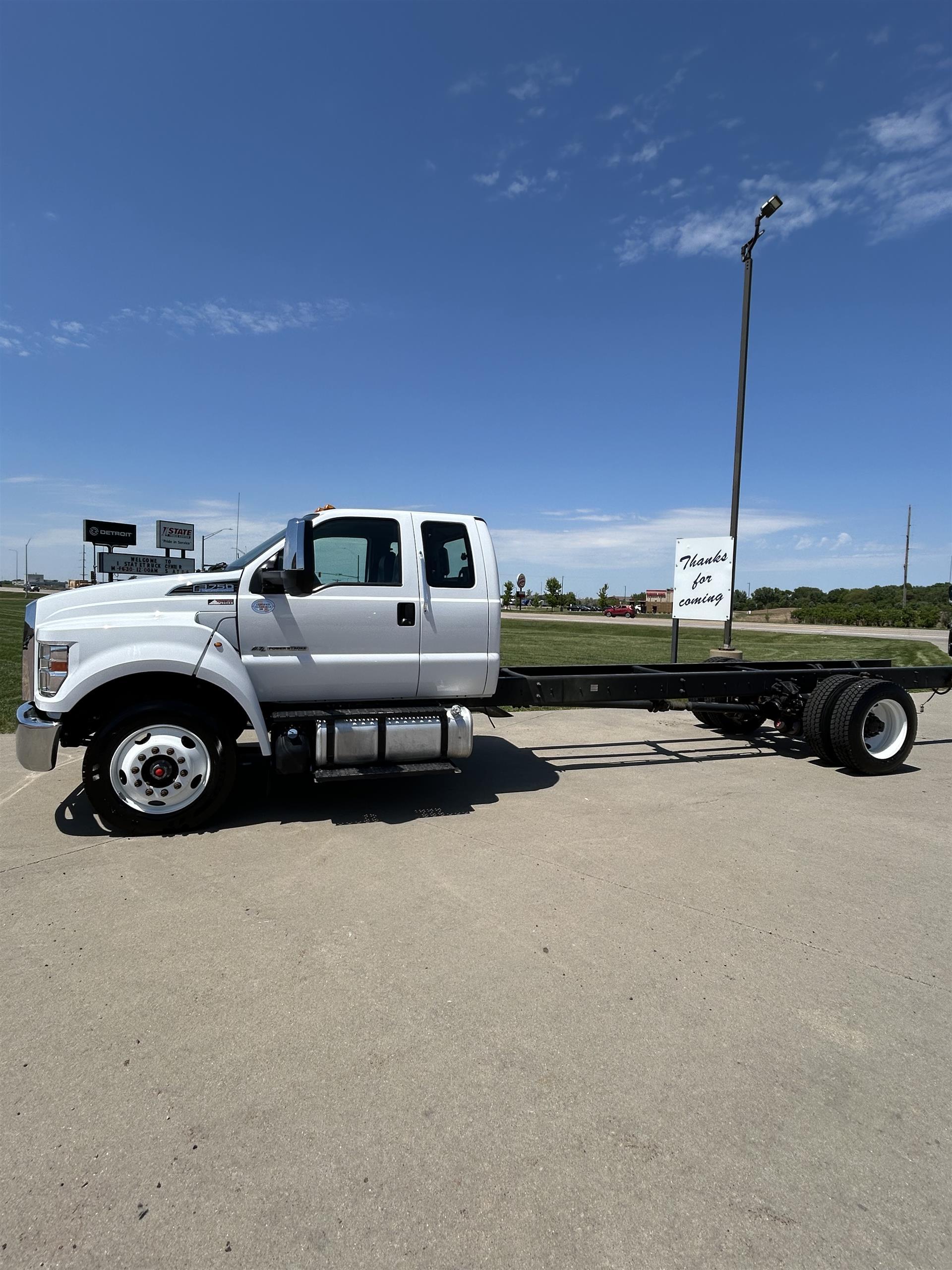 2017 Ford F-750 in Sioux Falls, SD — photo 6