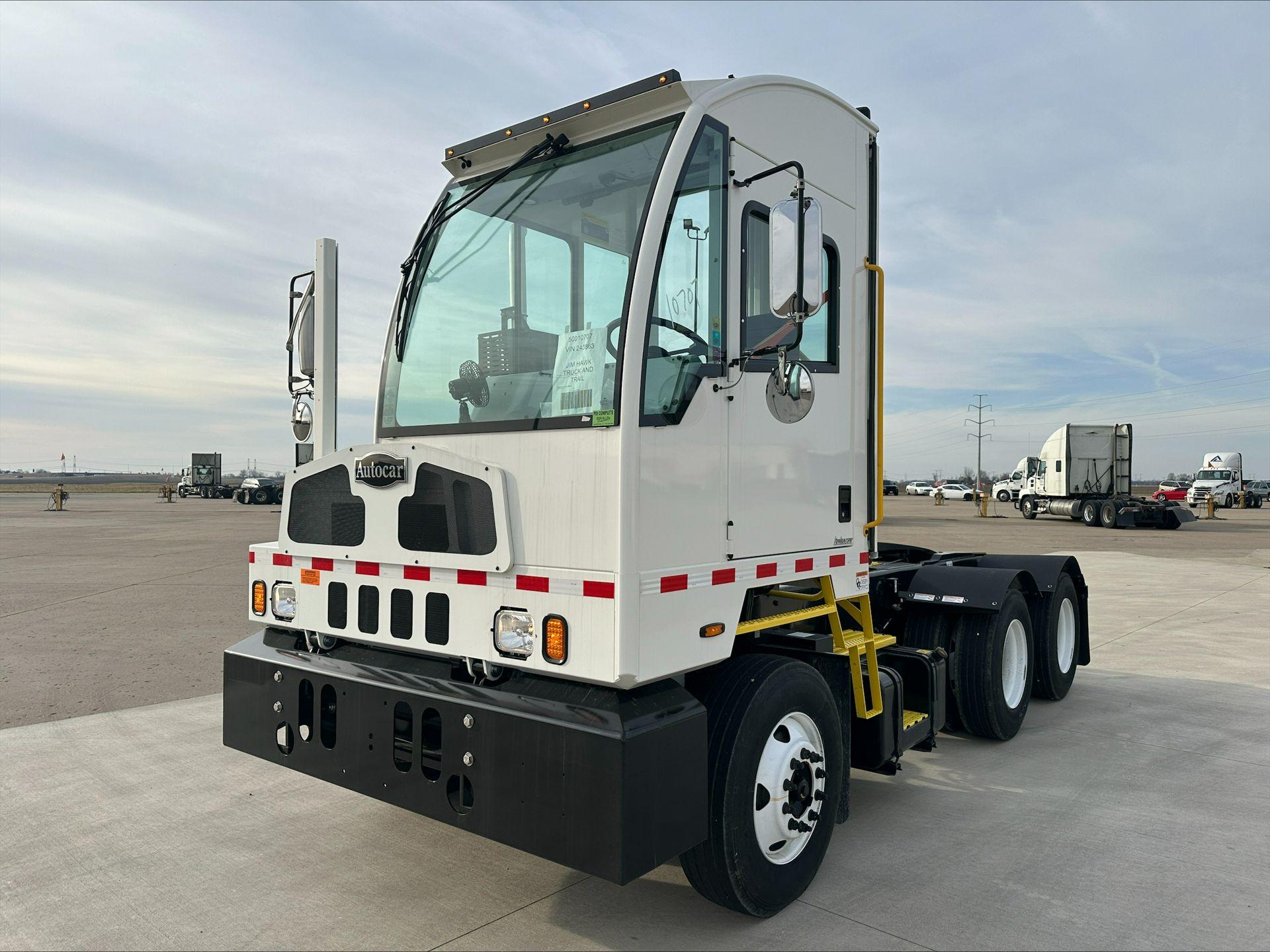 2023 Autocar