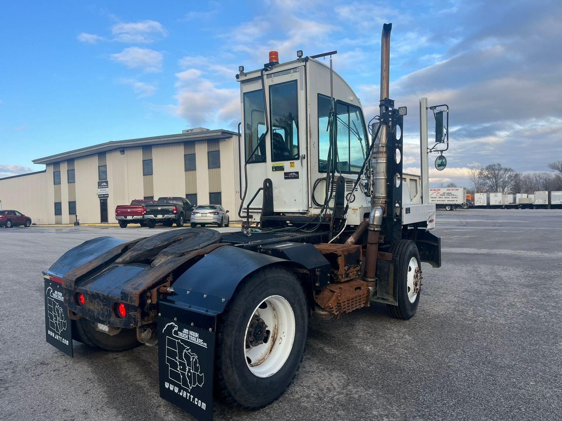 2018 Autocar in Council Bluffs, IA — photo 2