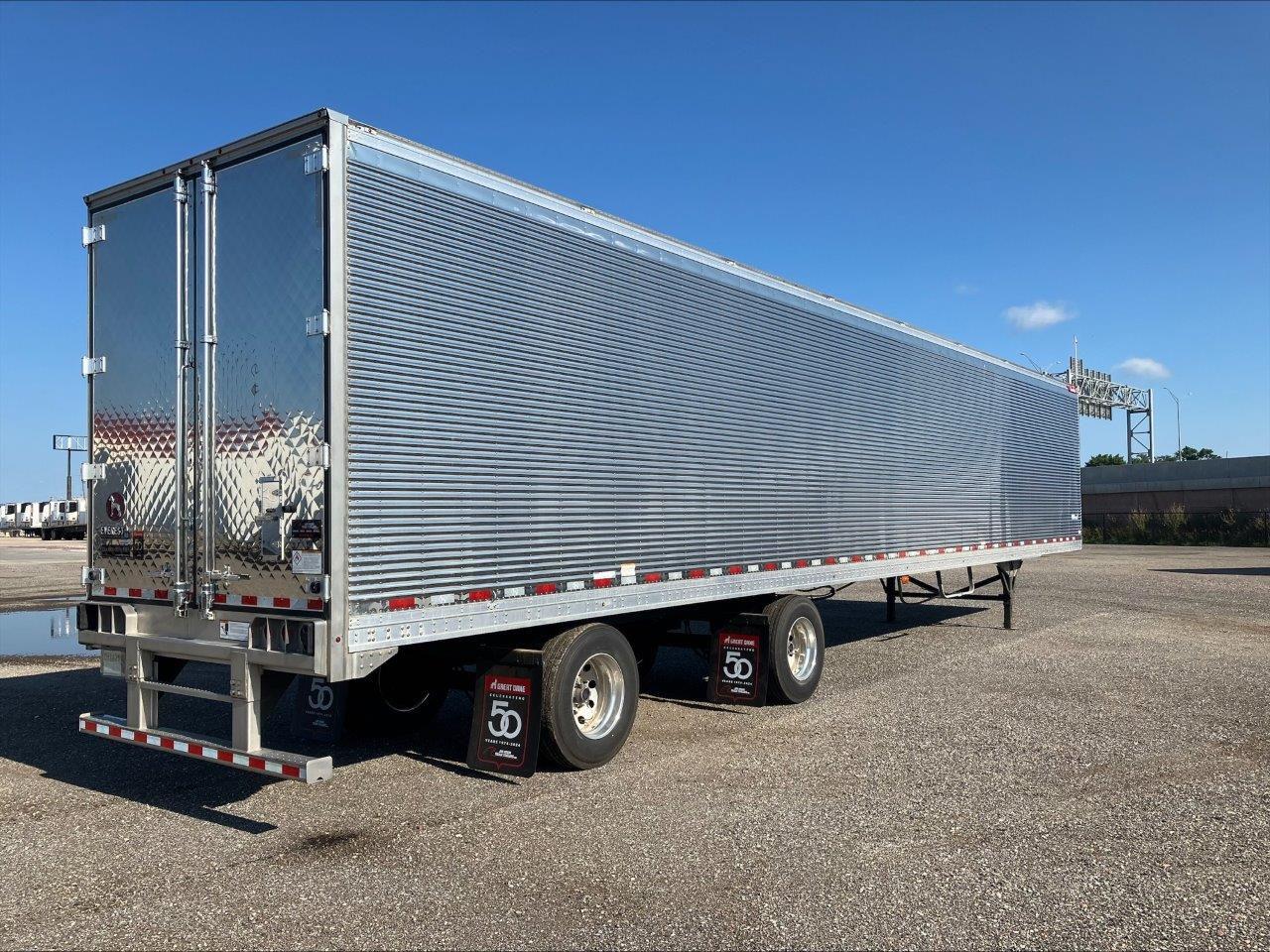 2027 Great Dane in Council Bluffs, IA — photo 2