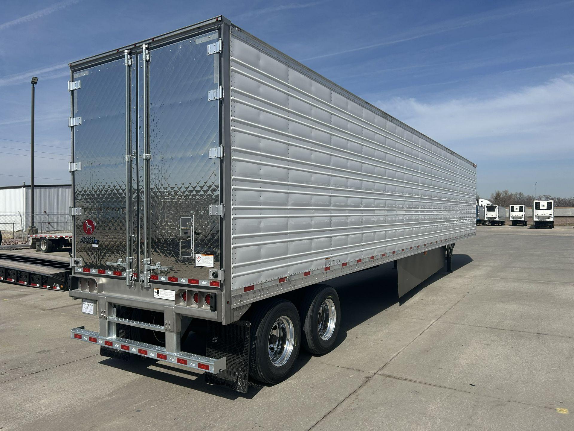 2027 Great Dane in Council Bluffs, IA — photo 3