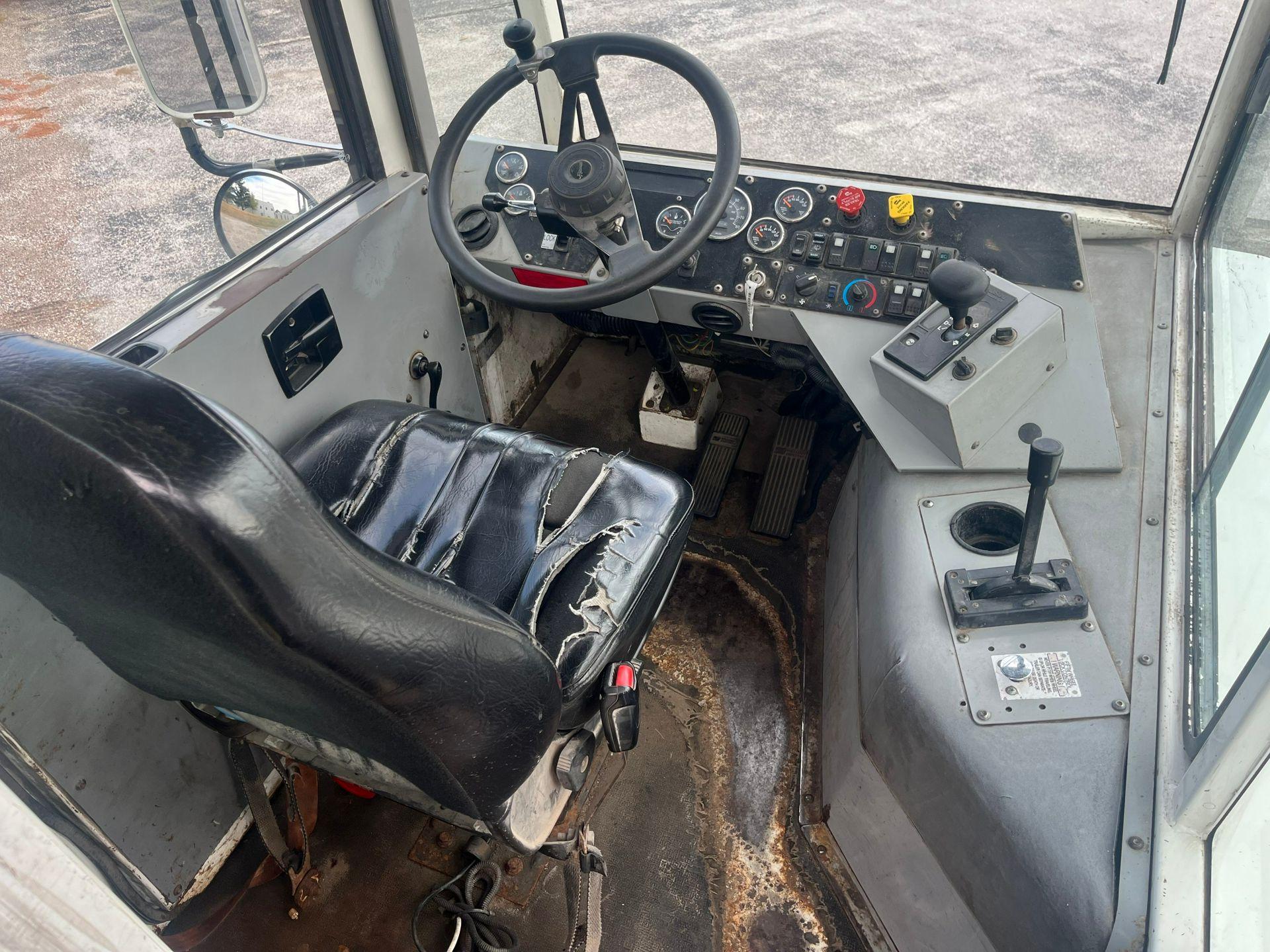 2018 Autocar in Council Bluffs, IA — photo 5