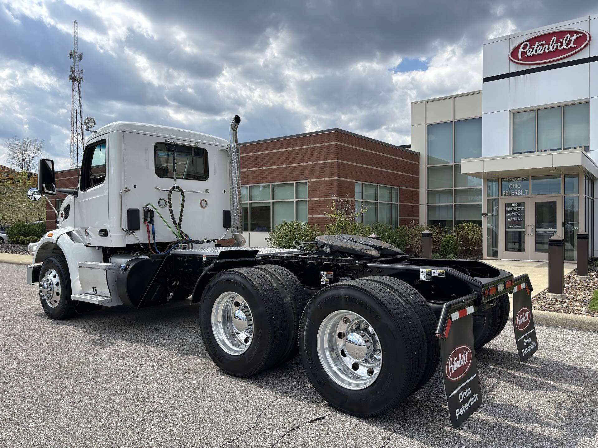 2025 Peterbilt 567 in Broadview Hts, OH — photo 5