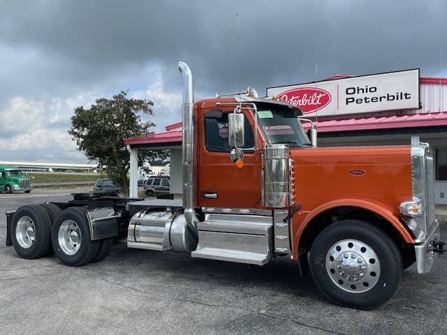2026 Peterbilt 589 in Lima, OH — photo 2