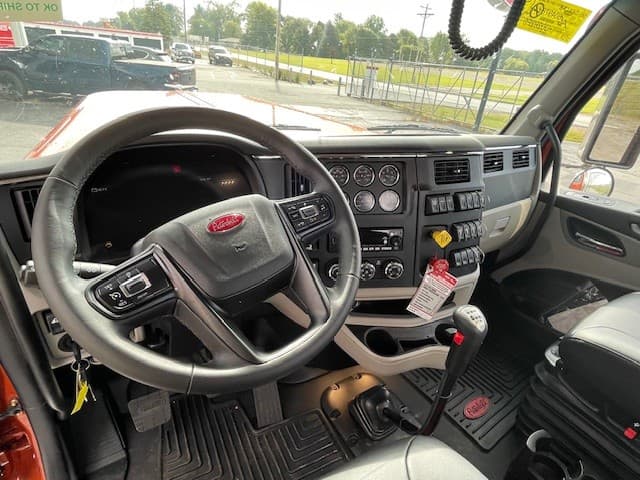 2026 Peterbilt 589 in Lima, OH — photo 13