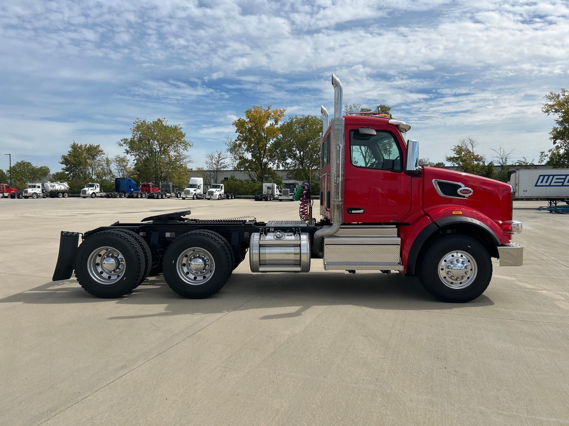 2026 Peterbilt 567 in Canton, OH — photo 4