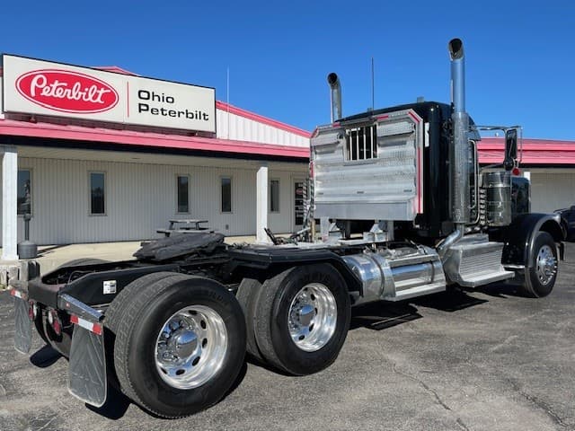 2022 Peterbilt 389 in Lima, OH — photo 5