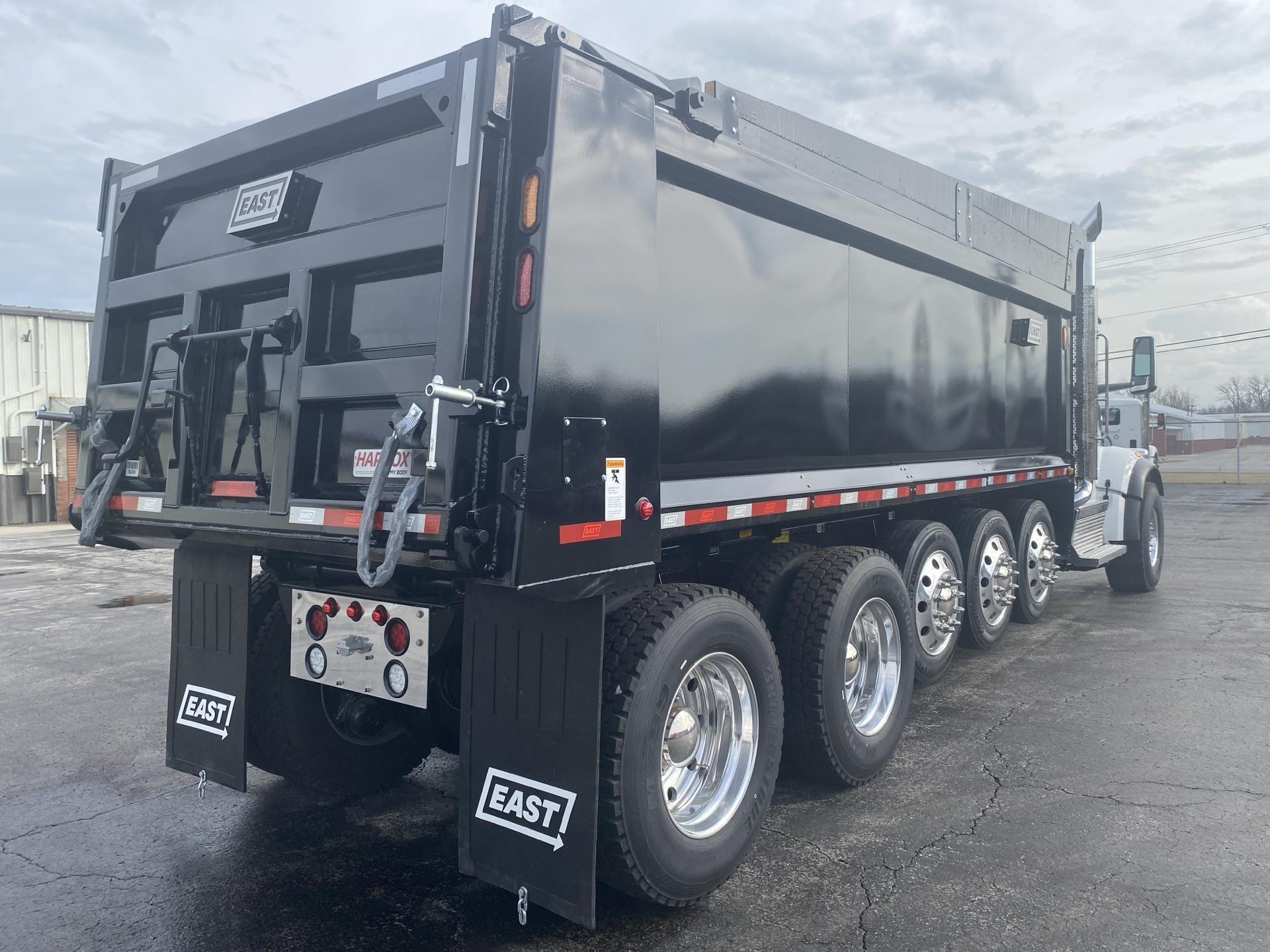 2027 Peterbilt 567 in Findlay, OH — photo 7