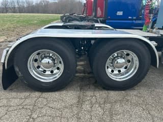 2025 Peterbilt 567 in Zanesville, OH — photo 9