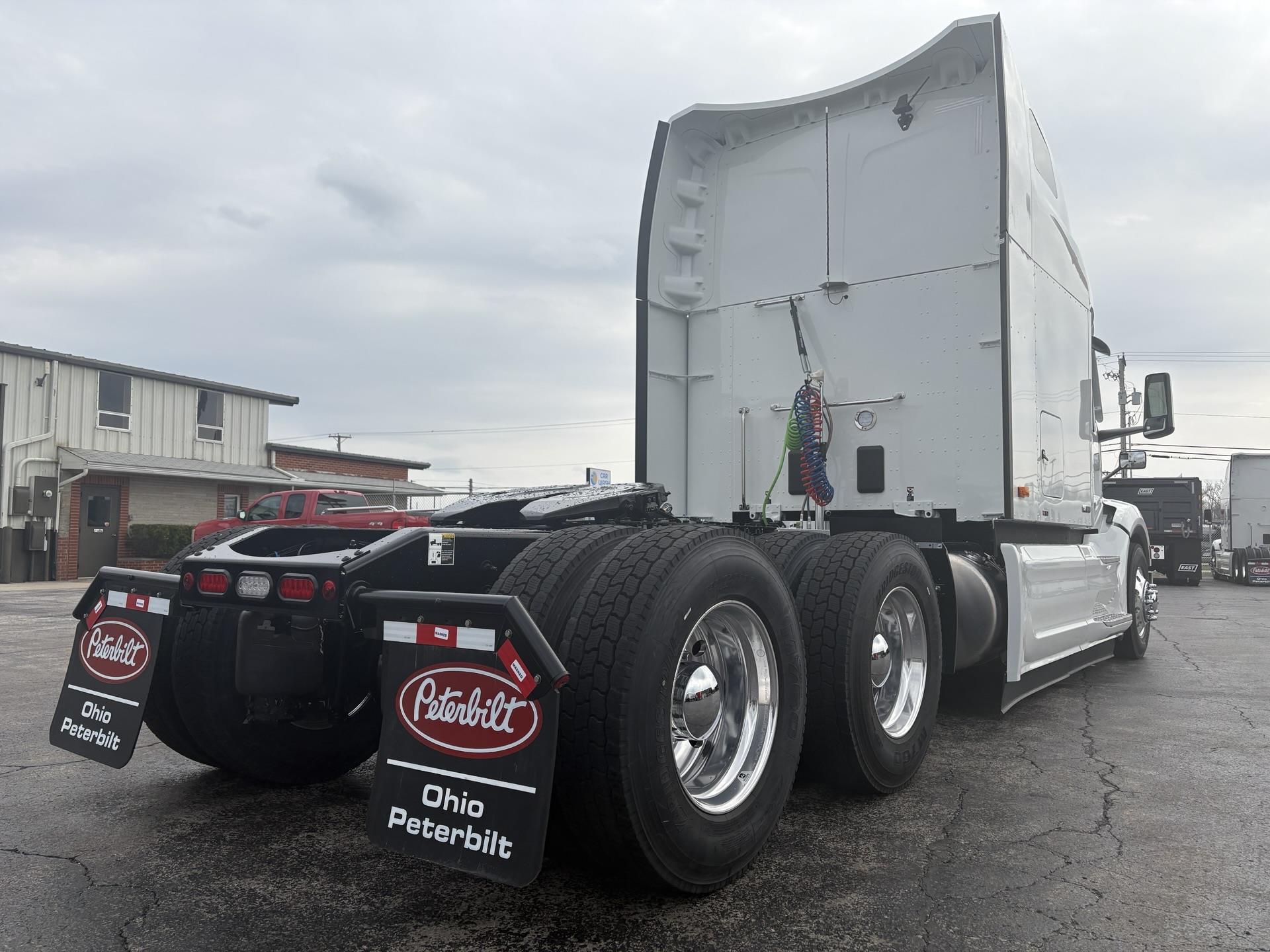 2027 Peterbilt 579 in Findlay, OH — photo 6