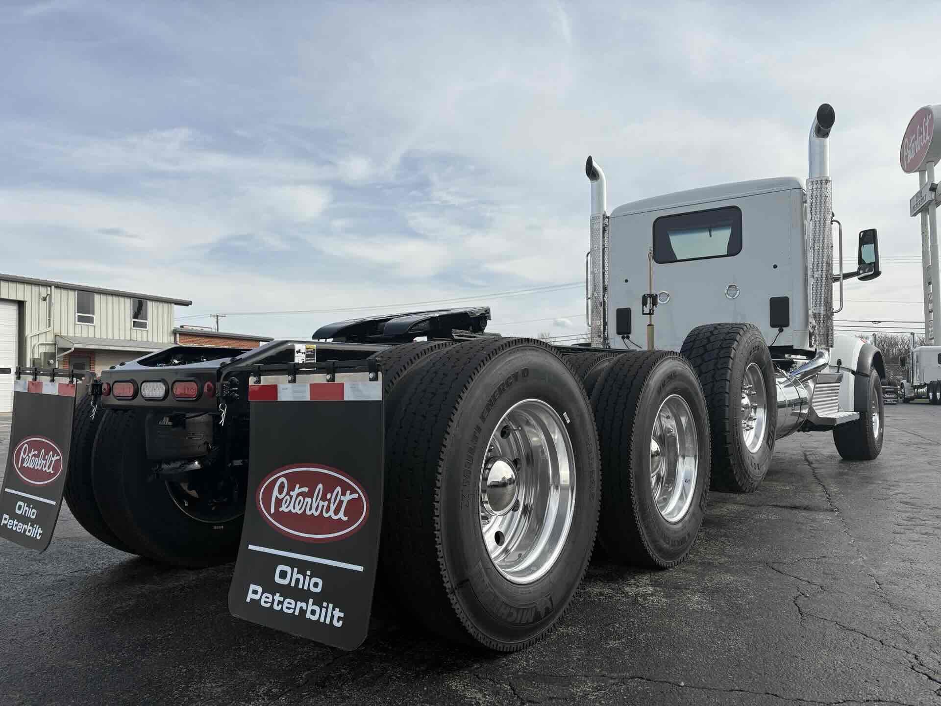2027 Peterbilt 567 in Findlay, OH — photo 7