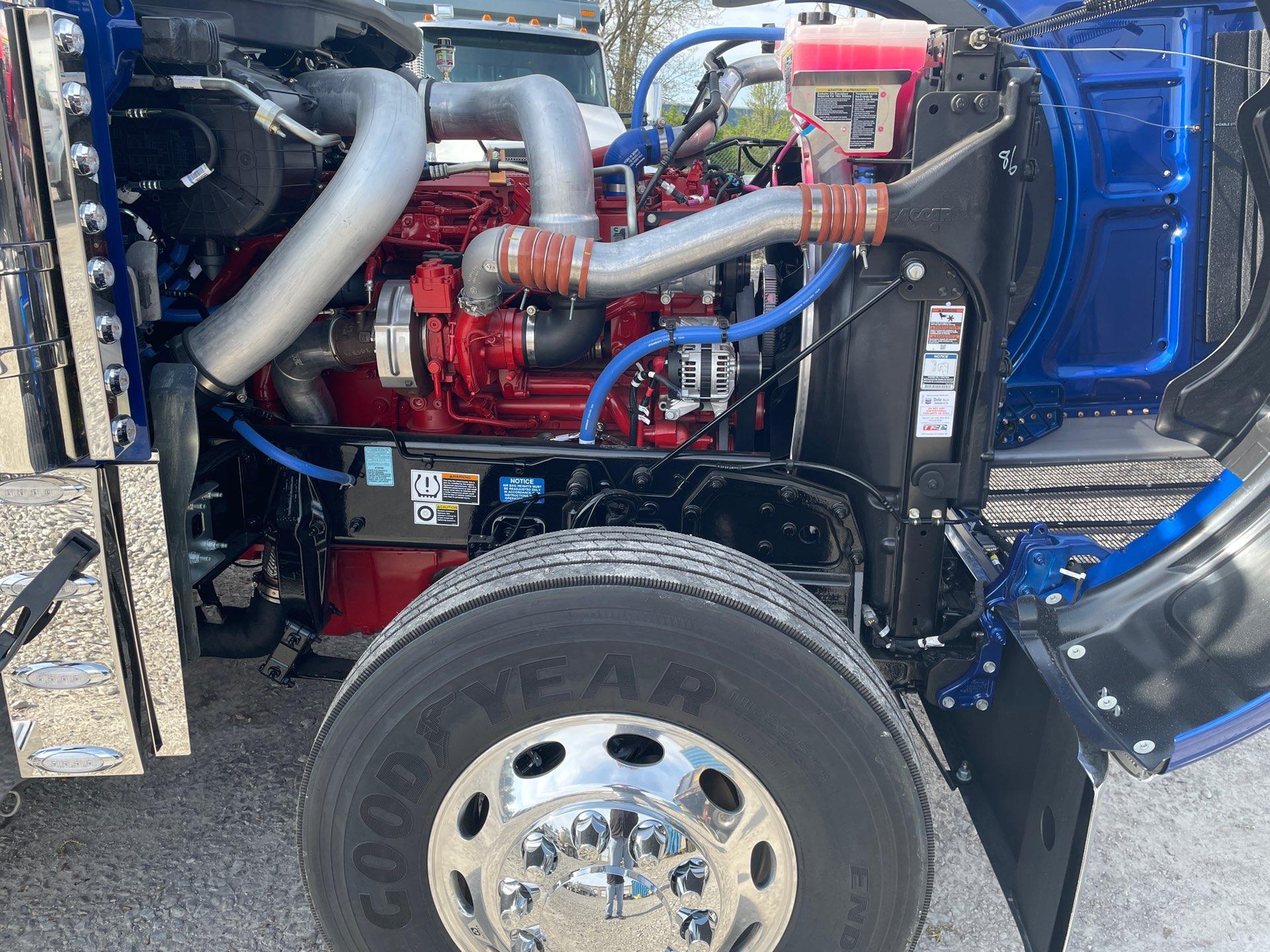 2027 Peterbilt 589 in Grove City, OH — photo 14