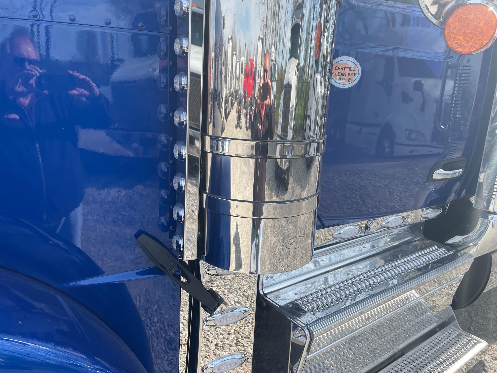 2027 Peterbilt 589 in Grove City, OH — photo 18