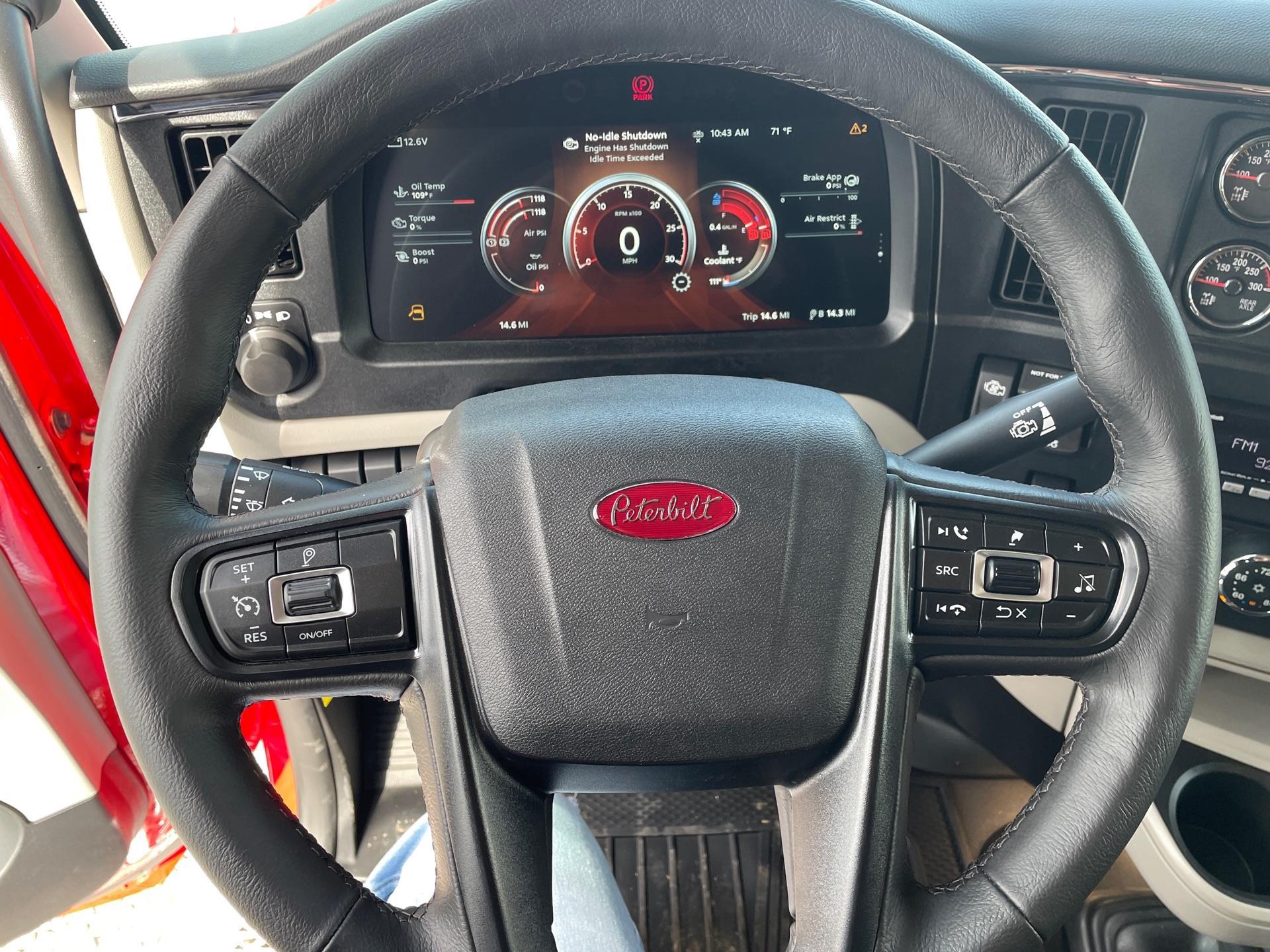 2027 Peterbilt 589 in Grove City, OH — photo 15